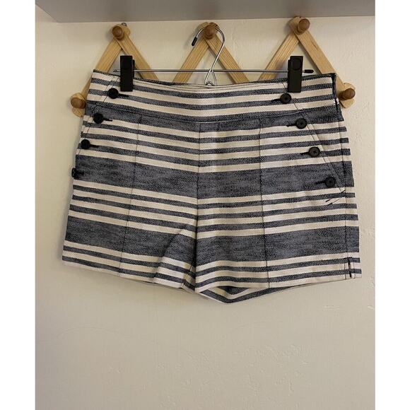 Ann Taylor LOFT Shorts Women's 2 Blue Riviera Striped Sailor Nautical Pockets - Picture 2 of 6